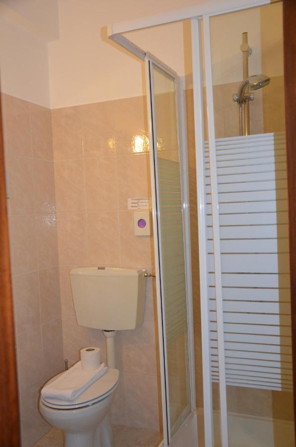 Abla Guest House Carcavelos  Exteriör bild